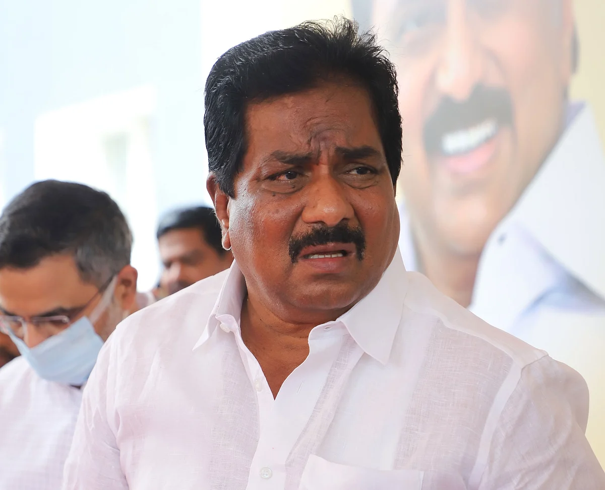 மூர்த்தி.பி