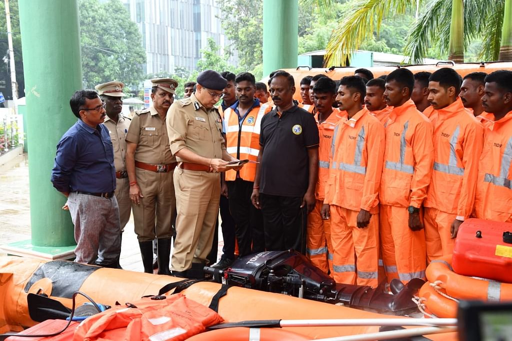 சென்னை பெருநகர காவல்துறை - மாண்டஸ் புயல்