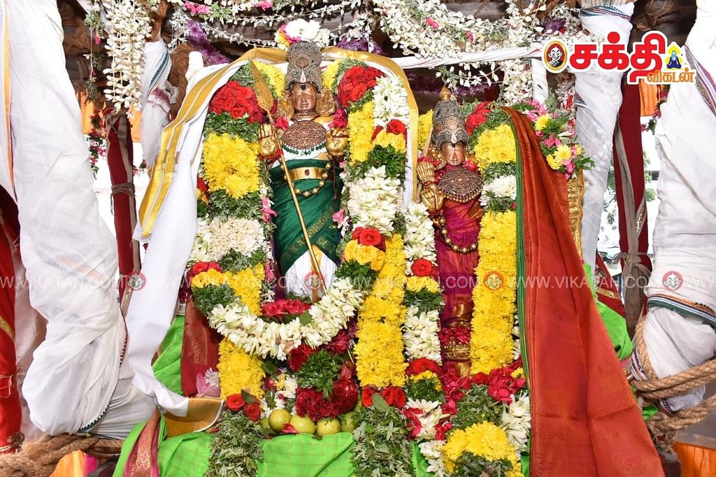 அருள் பாலிக்கும் சுப்ரமணியசுவாமி-தெய்வானை
