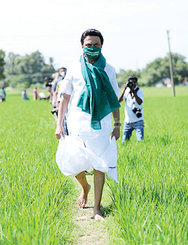 “உயிரோடு புதைக்குறாங்க!” - கதறும் விவசாயிகள்... தூங்கும் ஸ்டாலின்?