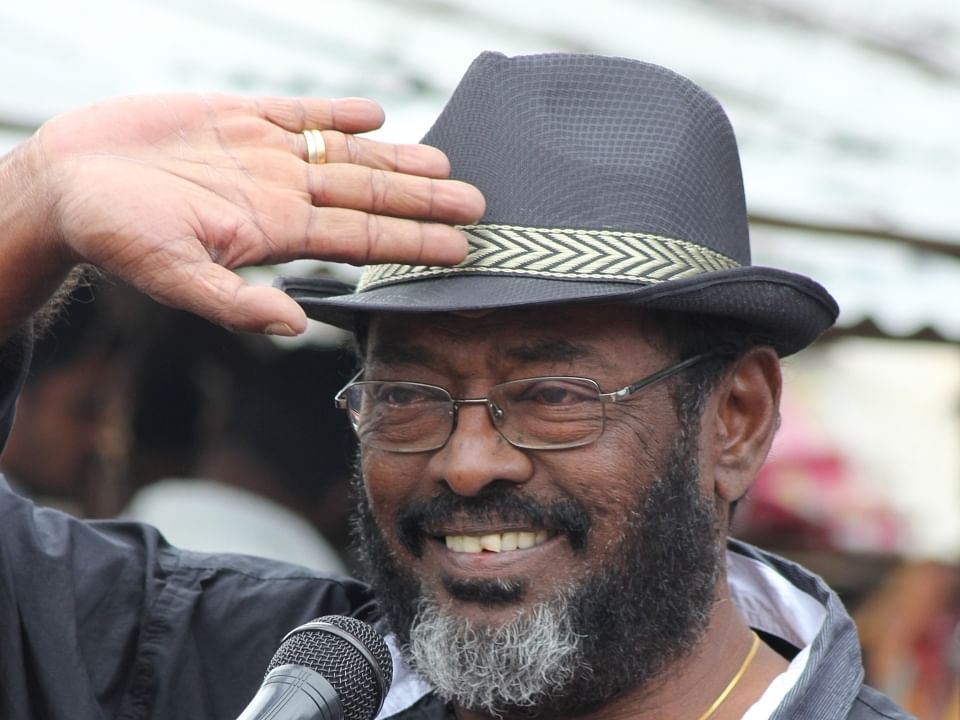 அந்த மீம் டெம்ளேட்டை வெறும் காமெடியா கடக்க முடியல! - மணிவண்ணன் நினைவலை| My Vikatan
