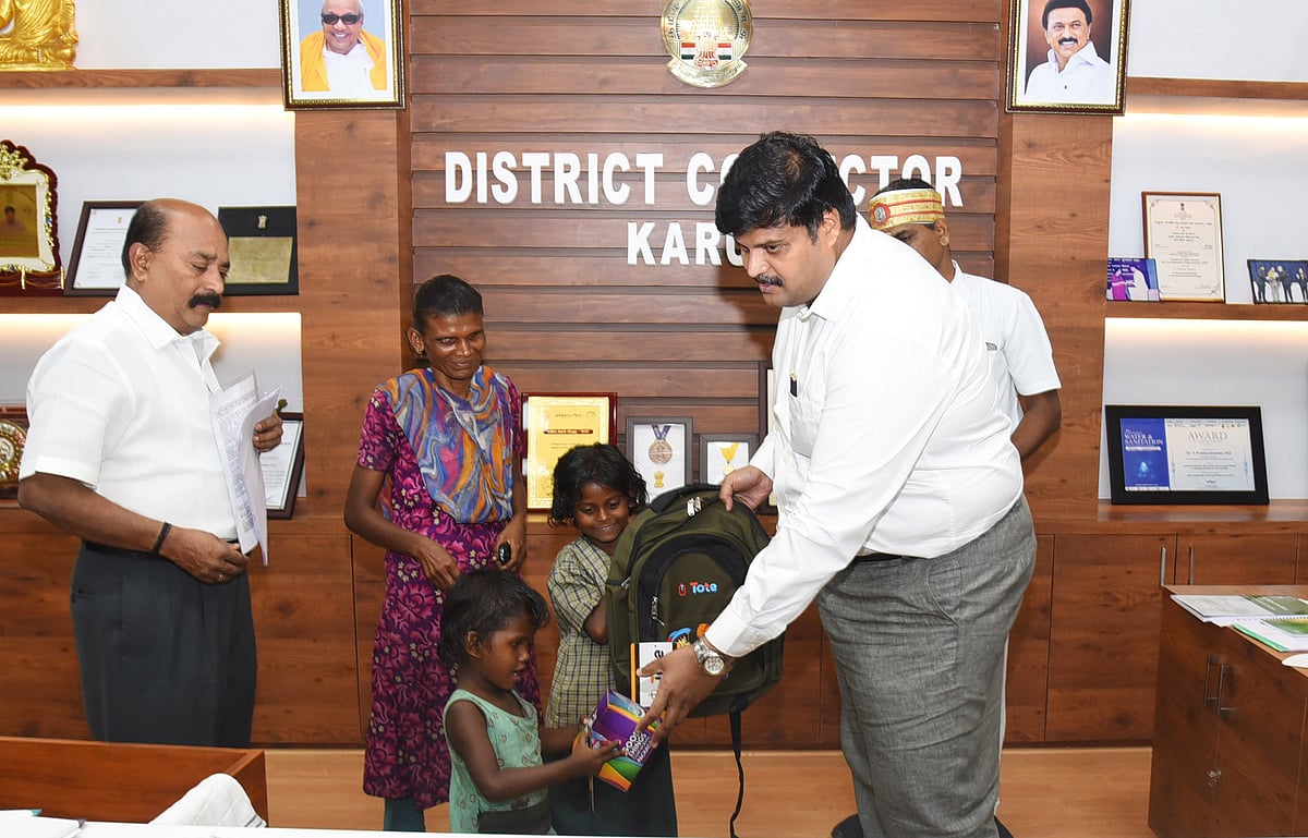 `இனி என் பிள்ளைக ரெண்டையும் கரைசேர்த்துடுவேன்!'- கலெக்டரின் உதவியால் நெகிழ்ந்த பார்வையற்றவர்