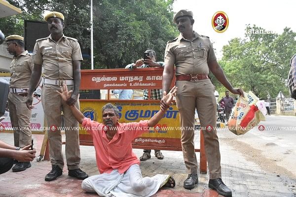 தீக்குளிக்க முயன்ற மாரியப்பன்