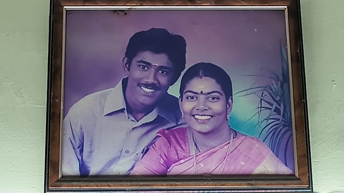 விருதுநகர்: கடன் பெற்றுத் தருவதாக மோசடி; தம்பதியர் விஷம் குடித்து தற்கொலை - சிக்கிய கடிதம்