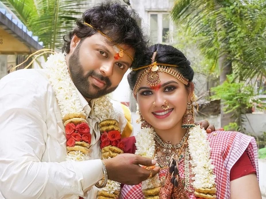 ` என் காதல்!' - காதலன் மால் மருகாவை கரம் பற்றிய `சந்திரலேகா' ஸ்வேதா!