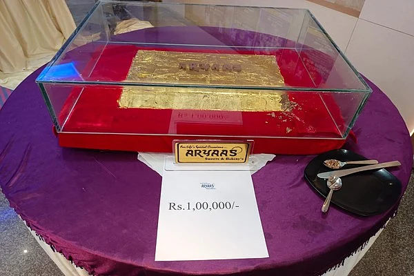 தங்கம் சேர்க்கப்பட்ட சாக்லெட்