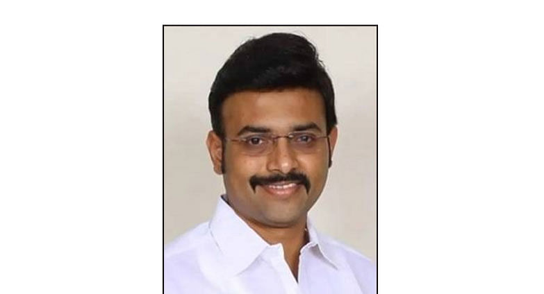 மதிவேந்தன்