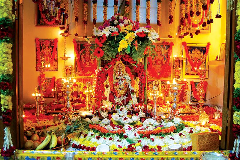 வீட்டைப் பூட்டிவிட்டு வெளியூர்/வெளிநாடு செல்லும்போது... கிச்சன் முதல் பெட்ரூம் வரை பராமரிப்பு கைடு!