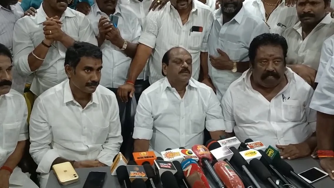``ஒன்றிணைய ஒத்துவரவில்லை என்றால், எடப்பாடி தனிமைப்படுத்தப்படுவார்” - வைத்திலிங்கம்