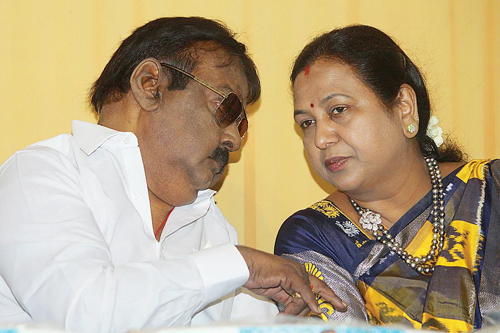 காணாமல்போன தே.மு.தி.க... களமிறங்கும் வாரிசு... பிரேமலதாவின் புத்தாண்டுத் திட்டம்!