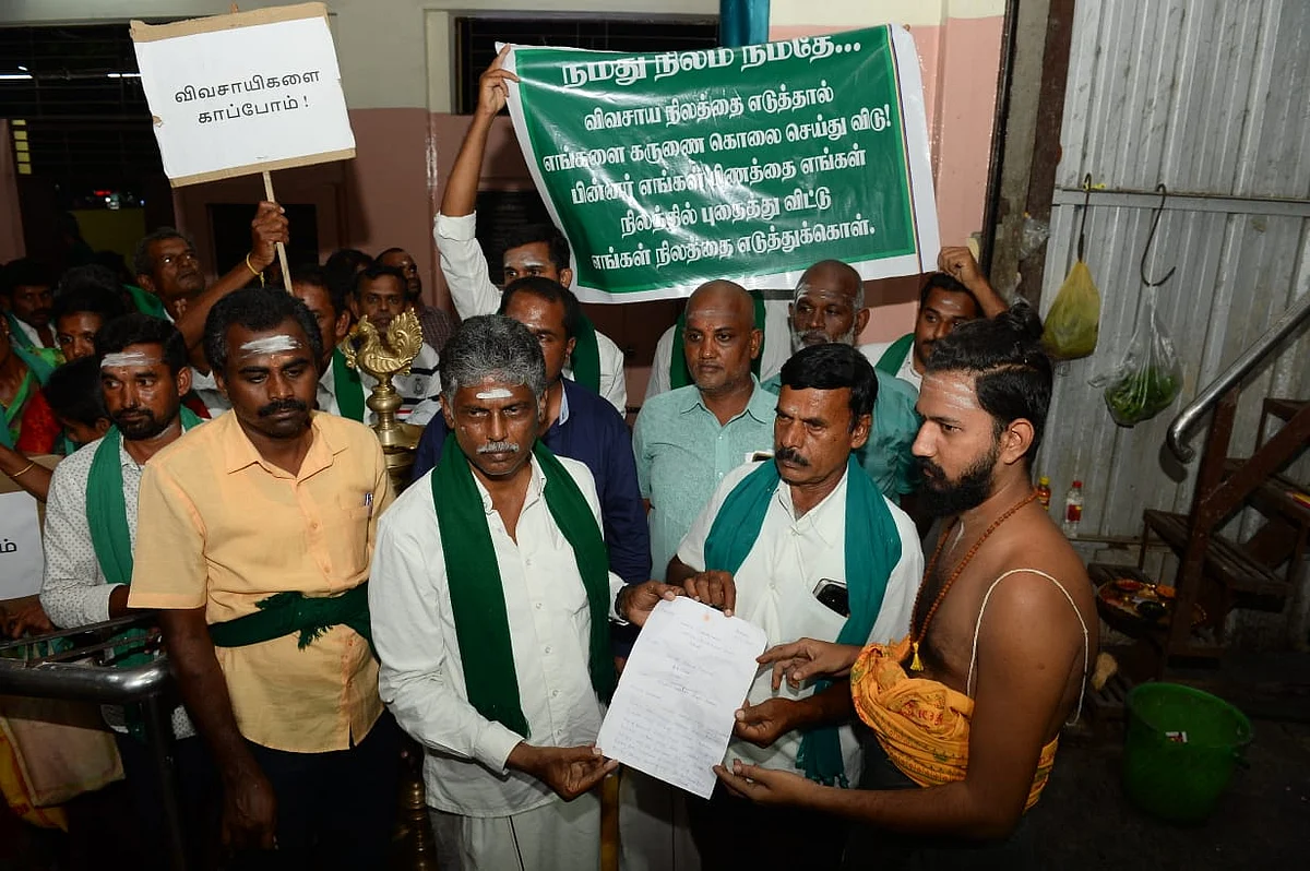 விநாயகரிடம் முறையிட்ட விவசாயிகள்