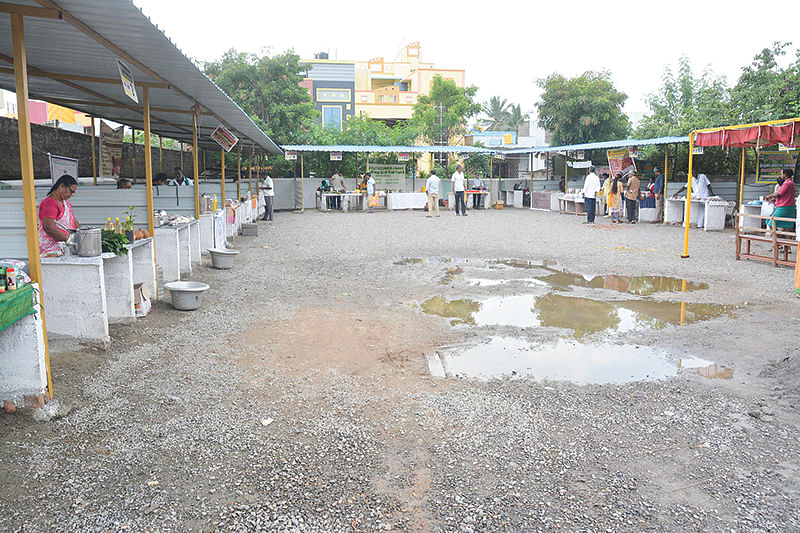 சந்தை நடைபெறும் இடம்