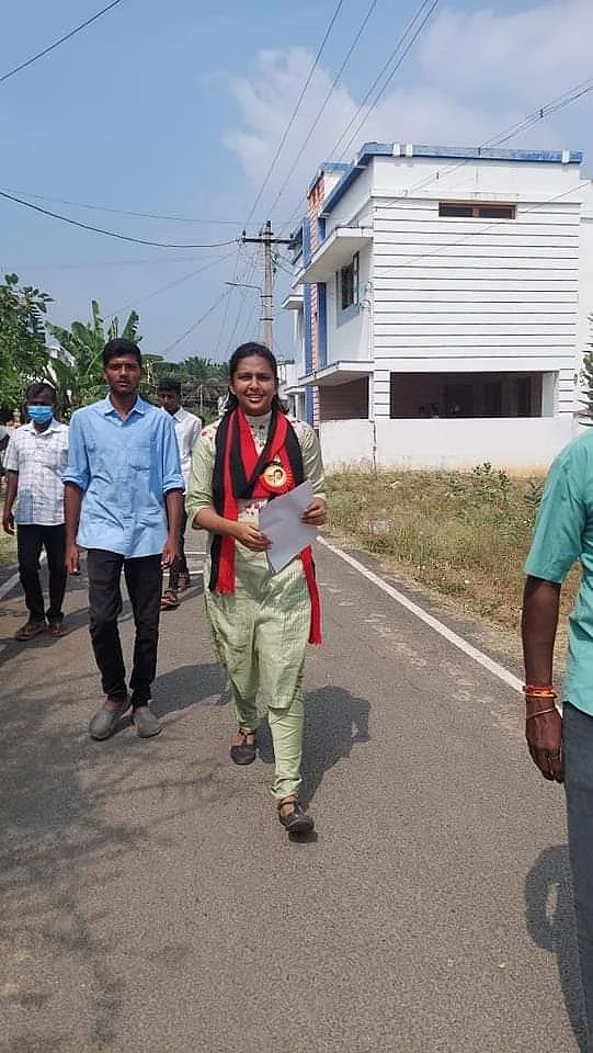 தேர்தலின்போது நர்மதா
