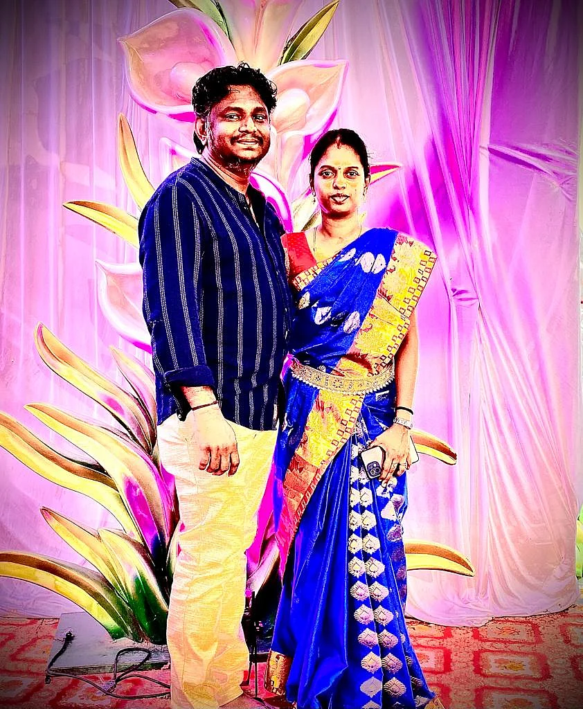 பழனிக்குமார் சுபஶ்ரீ