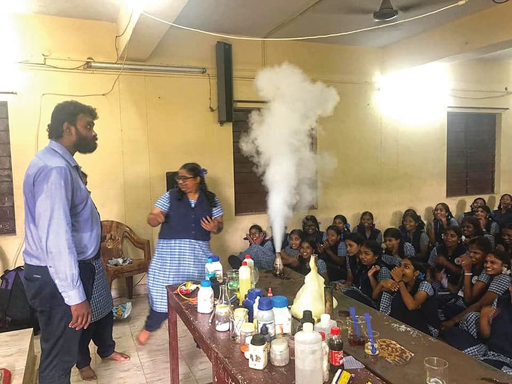 மாரத்தான் மனிதர்கள் - 15 - அறிவியல் அறிவரசன்