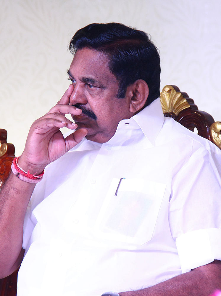 மிஸ்டர் கழுகு: இதையெல்லாம் அனுபவிக்கவா, வேண்டாமான்னு தெரியலியே?
