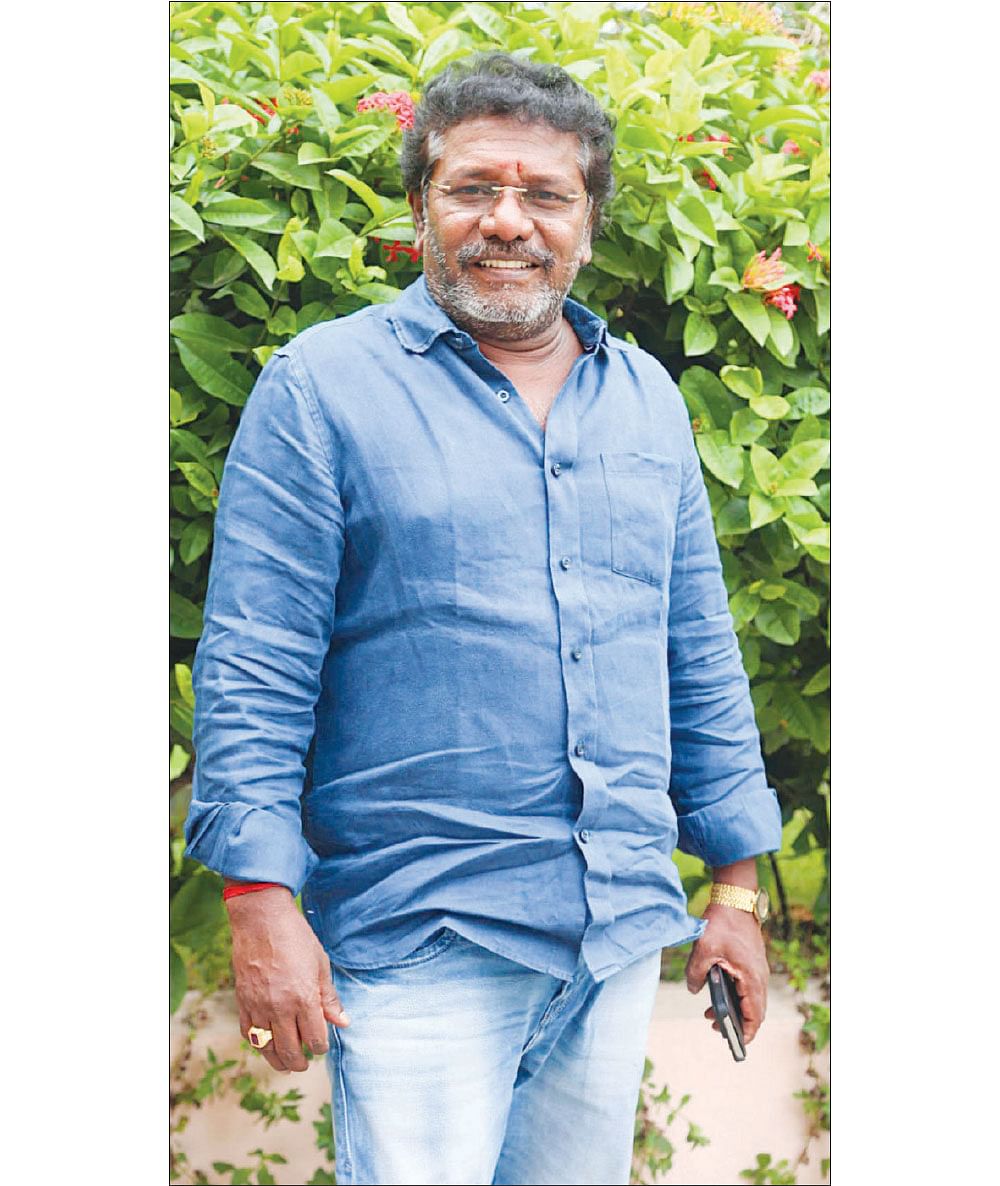 2023ம் பிரகாசமா இருக்கு... - பூரிக்கும் கருணாஸ்!