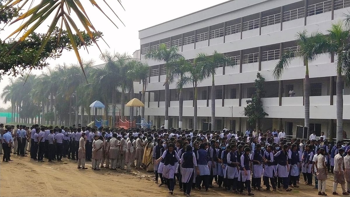 கள்ளக்குறிச்சி: கலவரம் நடந்த தனியார் பள்ளி; 4 மாதங்களுக்குப்  பிறகு நேரடி வகுப்புகள் தொடக்கம்!