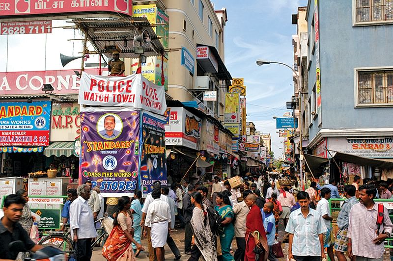 சொர்க்கமே என்றாலும்... பாரிஸ் கார்னரும் கொத்தவால் சாவடியும்...