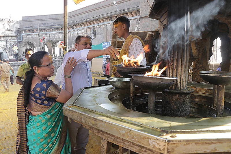கண்டோபா வழிபாடு