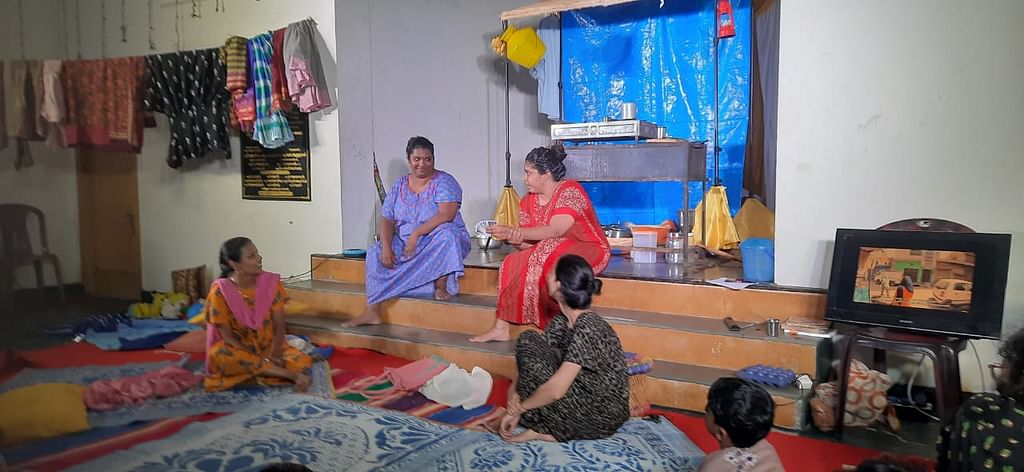 Women, Work, Spaces நாடகம்