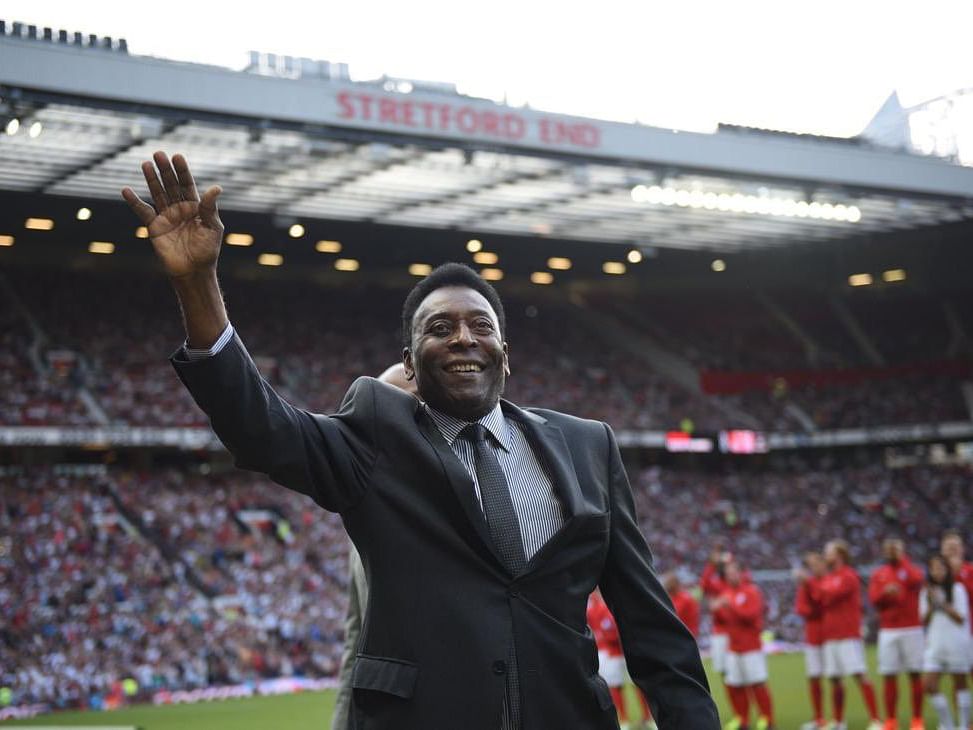 Pele: ``மூன்று உலகக்கோப்பைகள்; முடிவுபெறாத சகாப்தம்"- விடைபெற்றார் கால்பந்து அரசன் பீலே! 