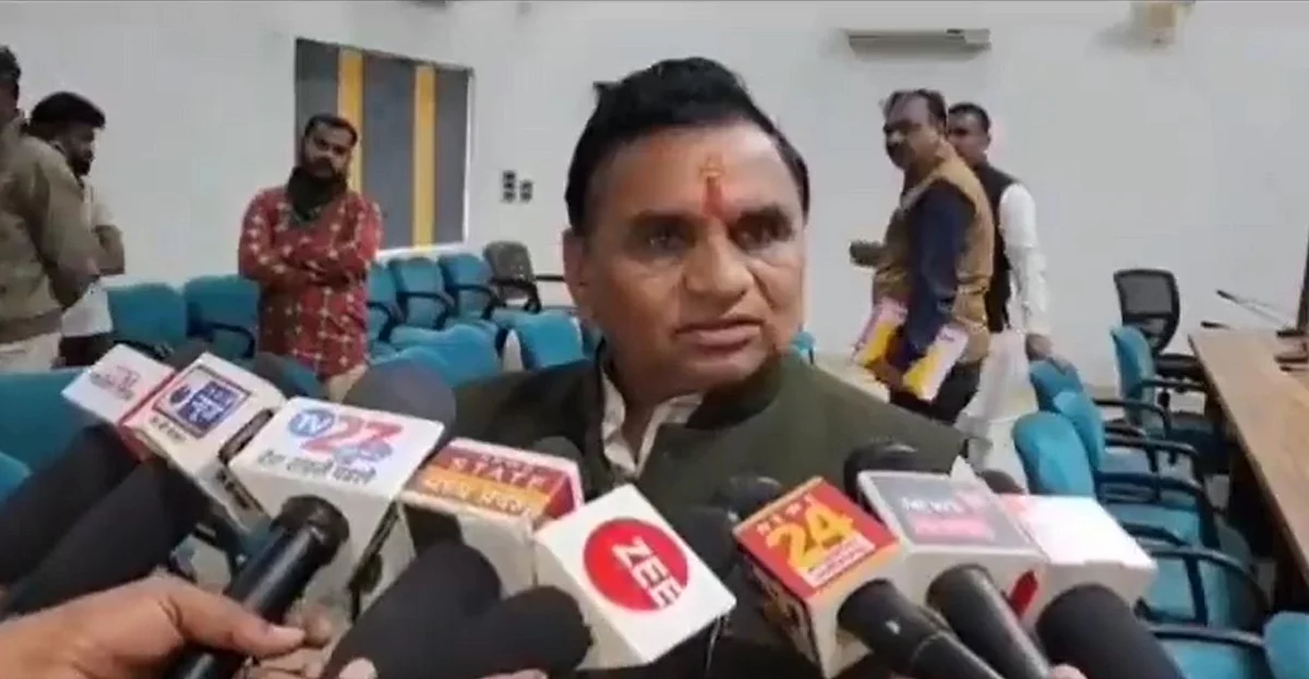 பாஜக எம்.எல்.ஏ நாராயண் படேல்