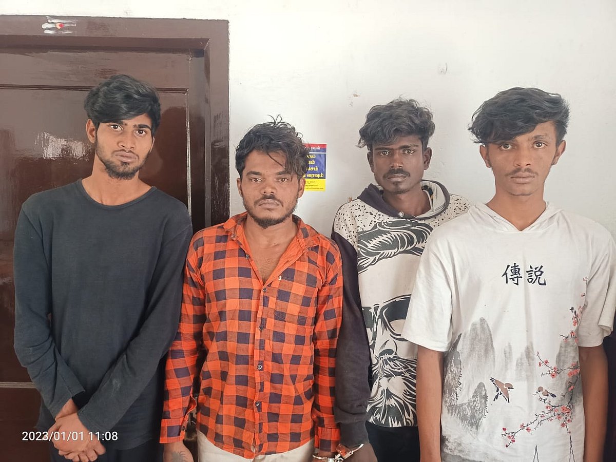 கோவை: தன்பாலின ஈர்ப்பு ஆப் மூலம் வலை; இளைஞரிடம் கத்தி முனையில் வழிப்பறி செய்த 4 பேர் கைது!