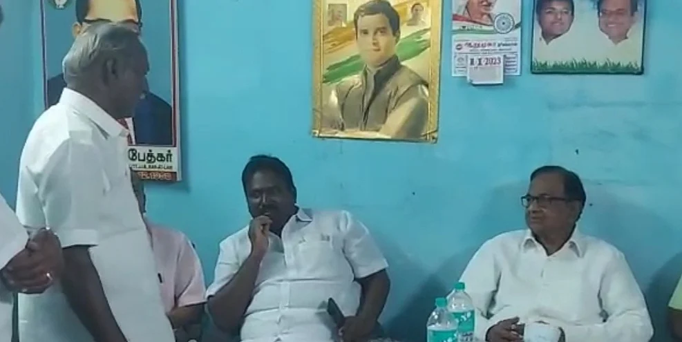 ப.சிதம்பரத்திடம் கேட்கும் காங்கிரஸ் நிர்வாகி