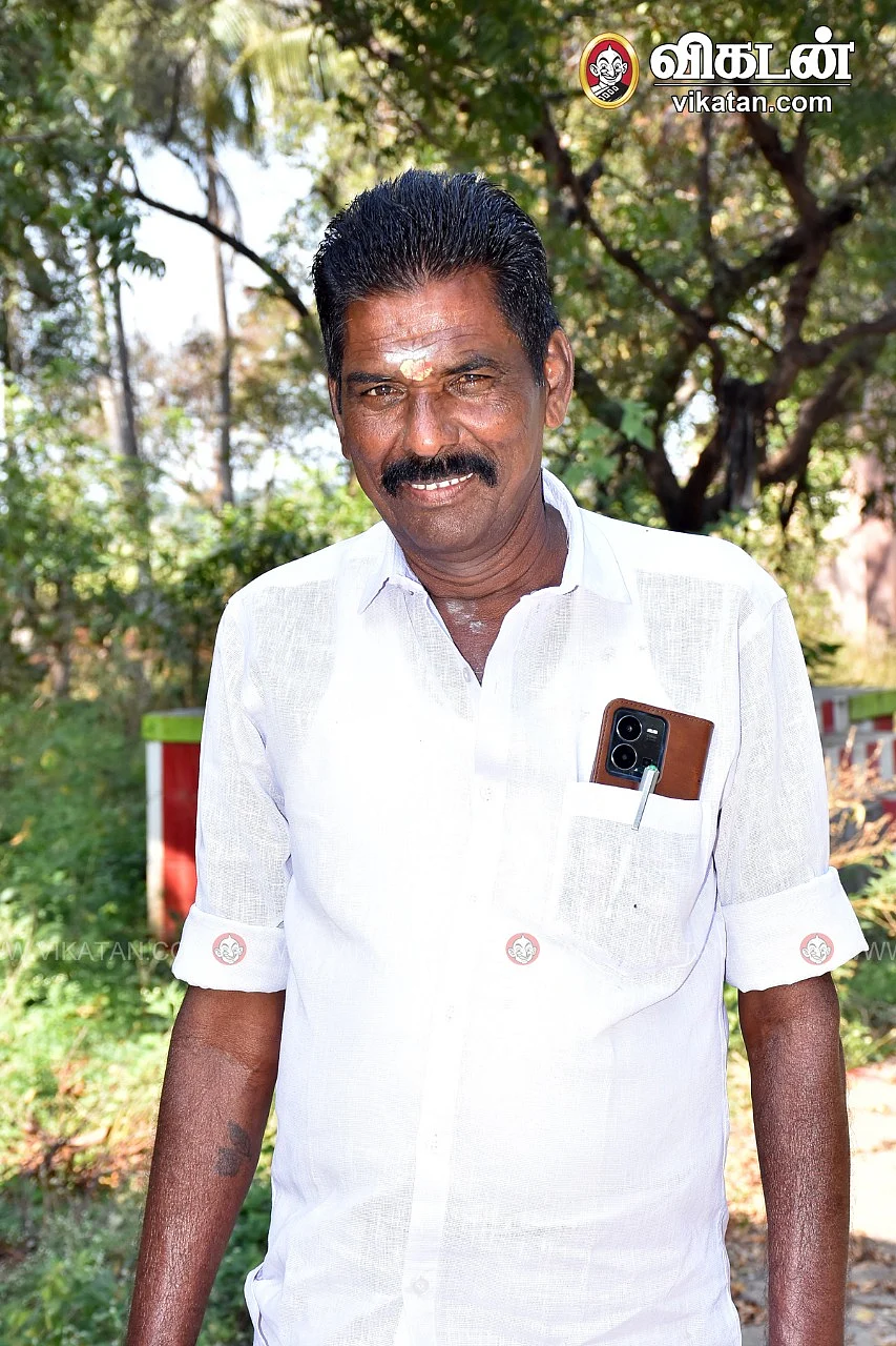 ஊராட்சித்தலைவர் அழகுமலை