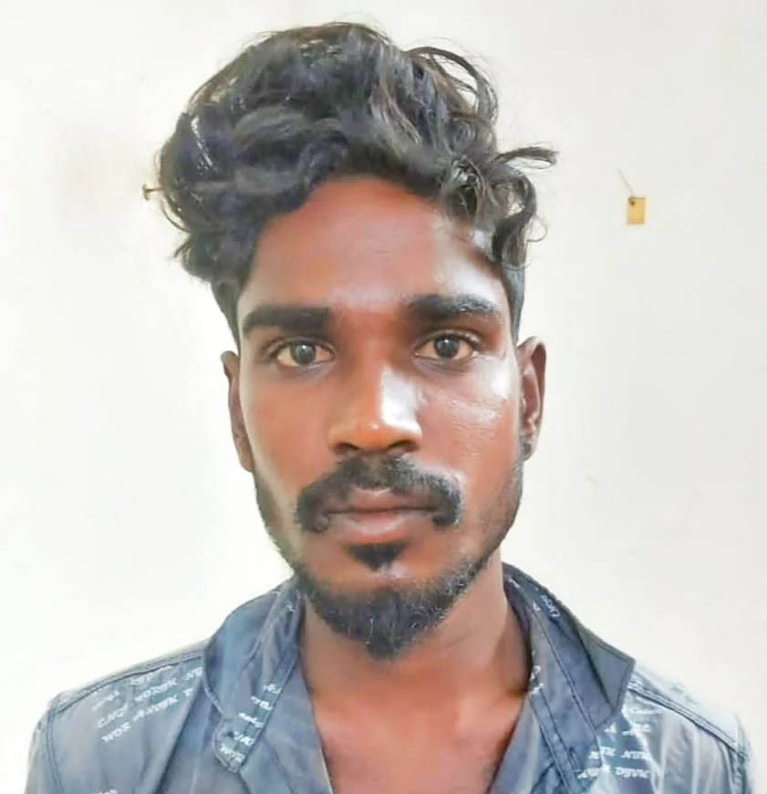 கைதுசெய்யப்பட்ட குமரேசன்