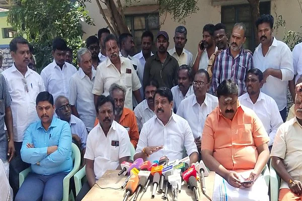 செய்தியாளர் சந்திப்பு