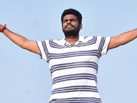 சர்ச்சைப் பேச்சுகள், நிர்வாகக் குளறுபடி... தடுமாறும் அண்ணாமலை!
