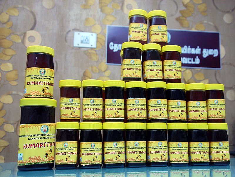 தேன் பாட்டில்கள்
