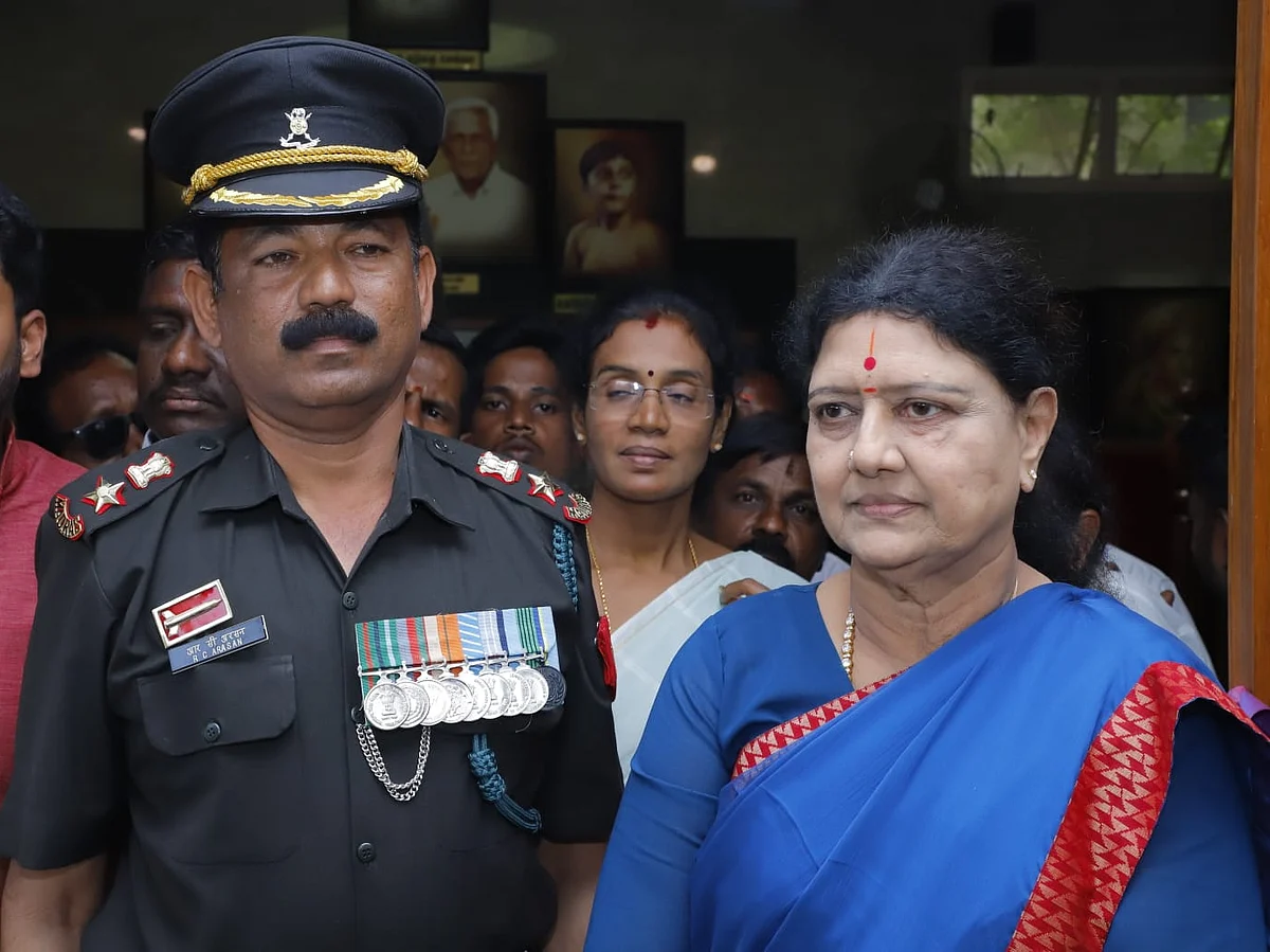 சசிகலா