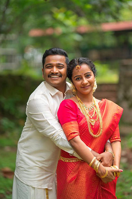 “கஷ்டப்படற பொண்ணுங்க தைரியமா வெளியே வரணும்!”