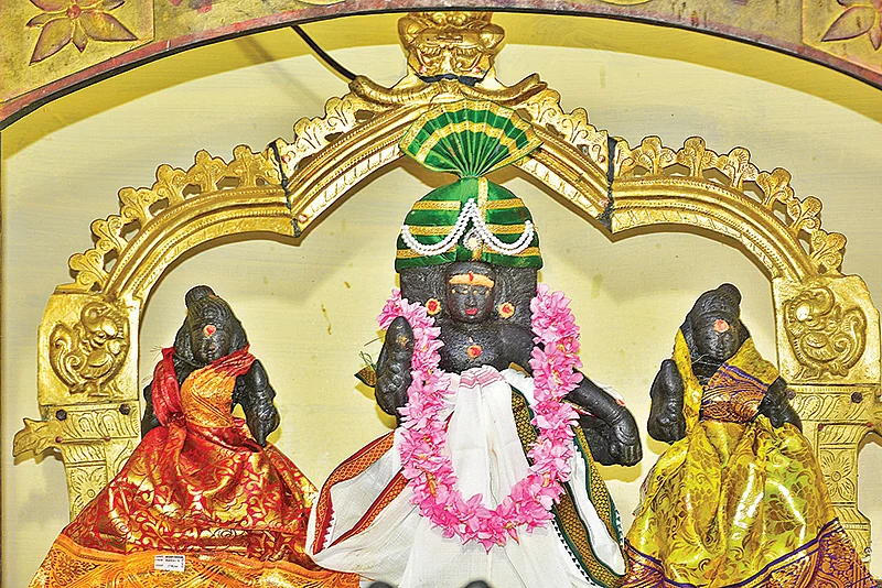 வெற்றிவேல் ஐயனார்