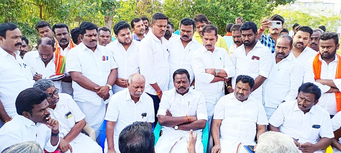 புதுக்கோட்டை: ``குடிநீரில் மலம் கலக்கப்பட்ட விவகாரத்தை திசை திருப்ப முயற்சி!