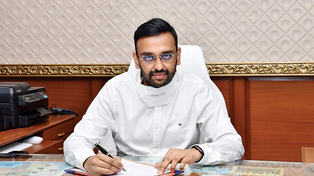 கலெக்டர் அருண் தம்புராஜ் 