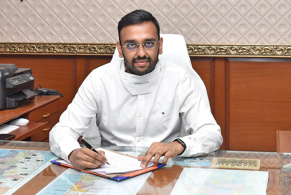 கலெக்டர் அருண் தம்புராஜ்