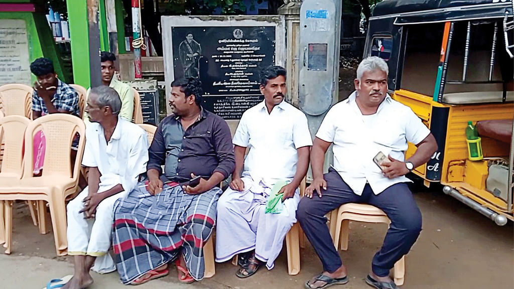 சீரியஸ் போராட்டம் ‘சிரிப்பான’ கதை!