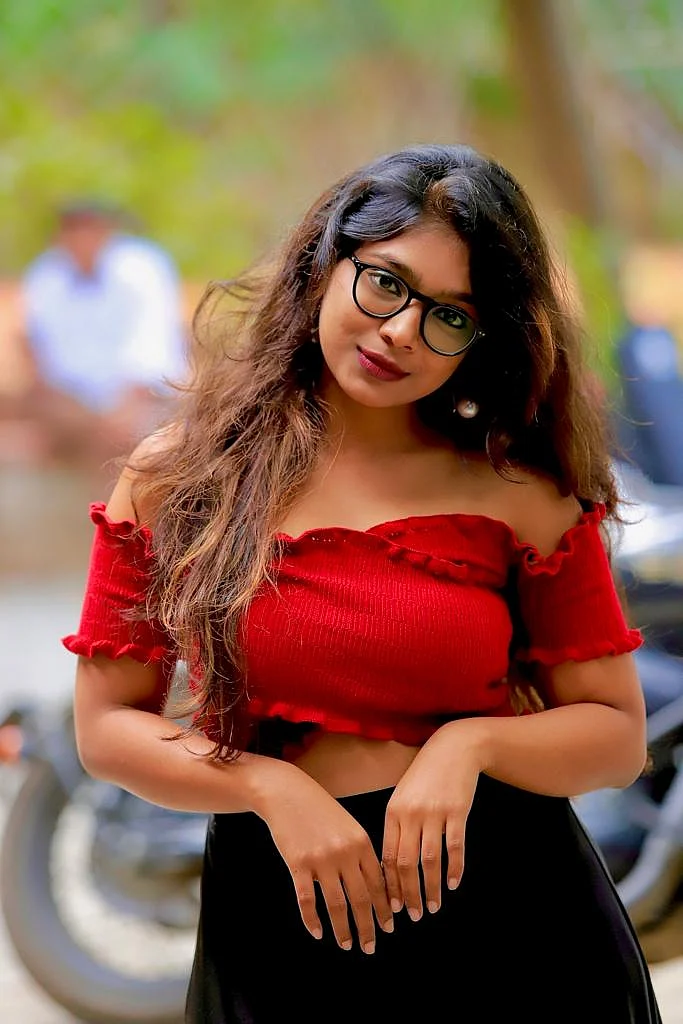 vj பாரு