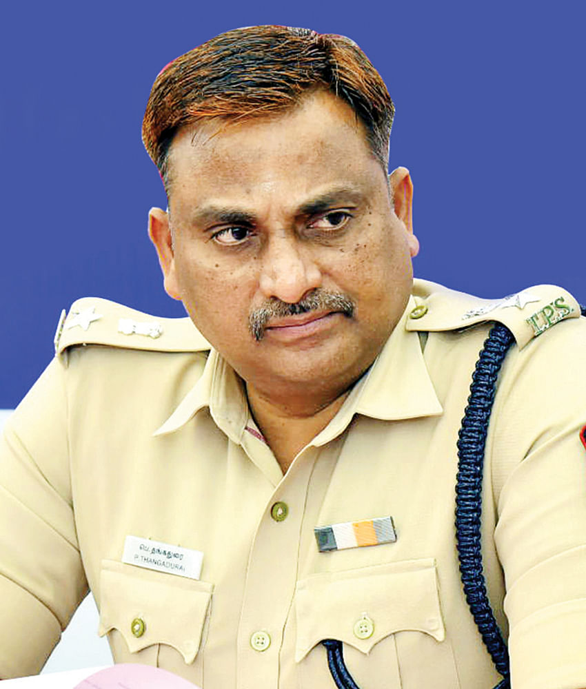 வழிப்பறி... நிர்வாண வீடியோ... பணம் பறிப்பு! - ஆண்களை மட்டும் குறிவைத்த கொள்ளைக் கும்பல்!