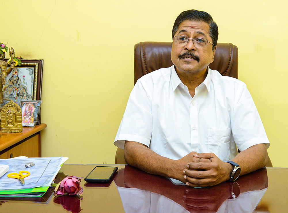 நாங்கள்தான் எதிர்க்கட்சி என்று சொல்லவில்லை! - எஸ்.ஆர்.சேகர் எஸ்கேப்