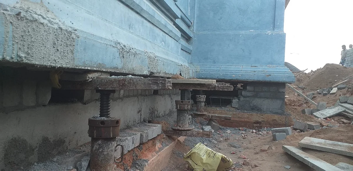 நகர்த்தப்படும் கோயில் - கெங்கராம்பாளைய ம்
