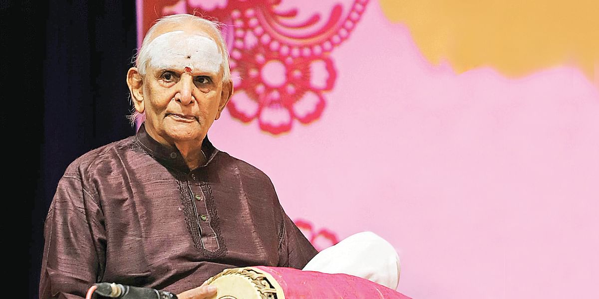 உமையாள்புரம் சிவராமன்