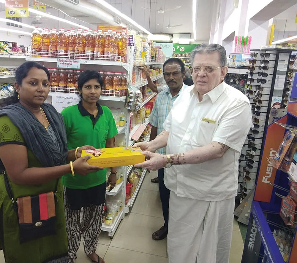அழகேந்திரன்