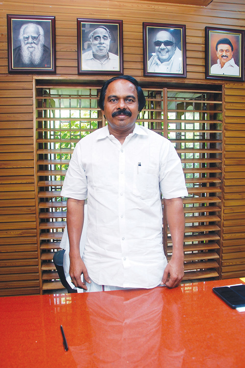 “சாஃப்ட்வேர் ஏற்றுமதியில்
தென் மாவட்டங்கள் சாதிக்கும்!”
அமைச்சர் மனோ தங்கராஜ் நம்பிக்கை