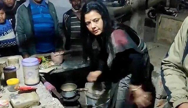 மஹுவா மொய்த்ரா