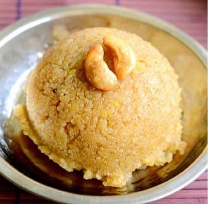 கோதுமை ரவை ஸ்வீட் பொங்கல்
